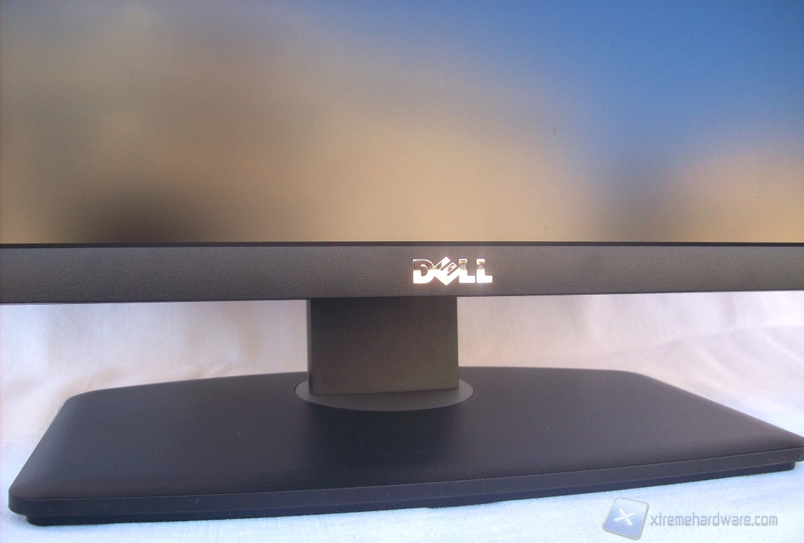 Dell U2713HM Monitor 07