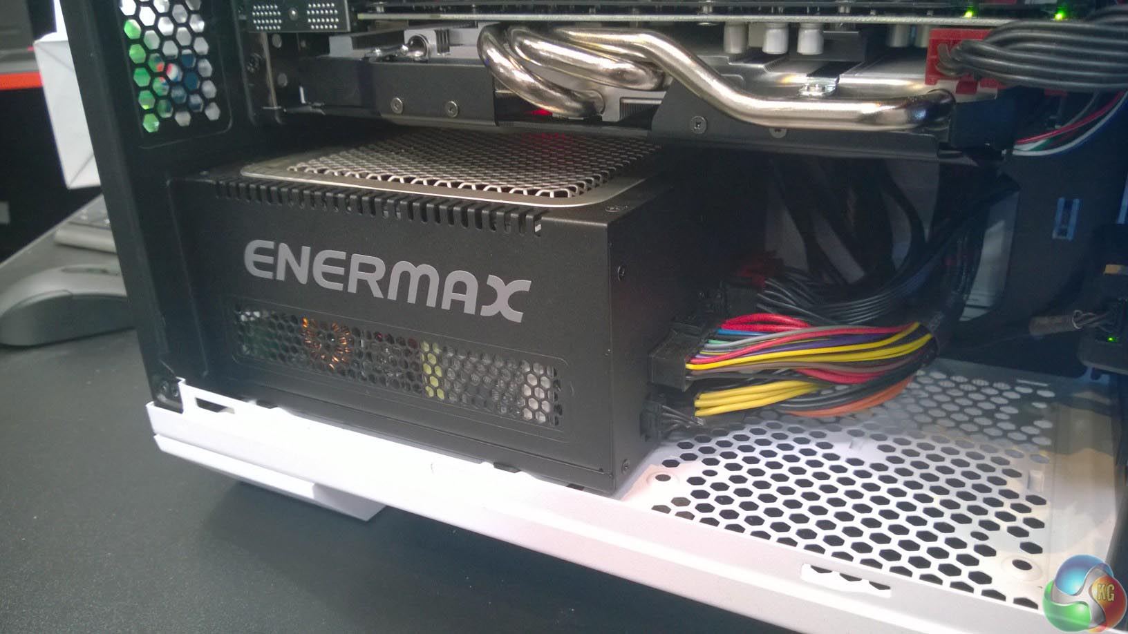 Enermax DigiFanless 550W 07