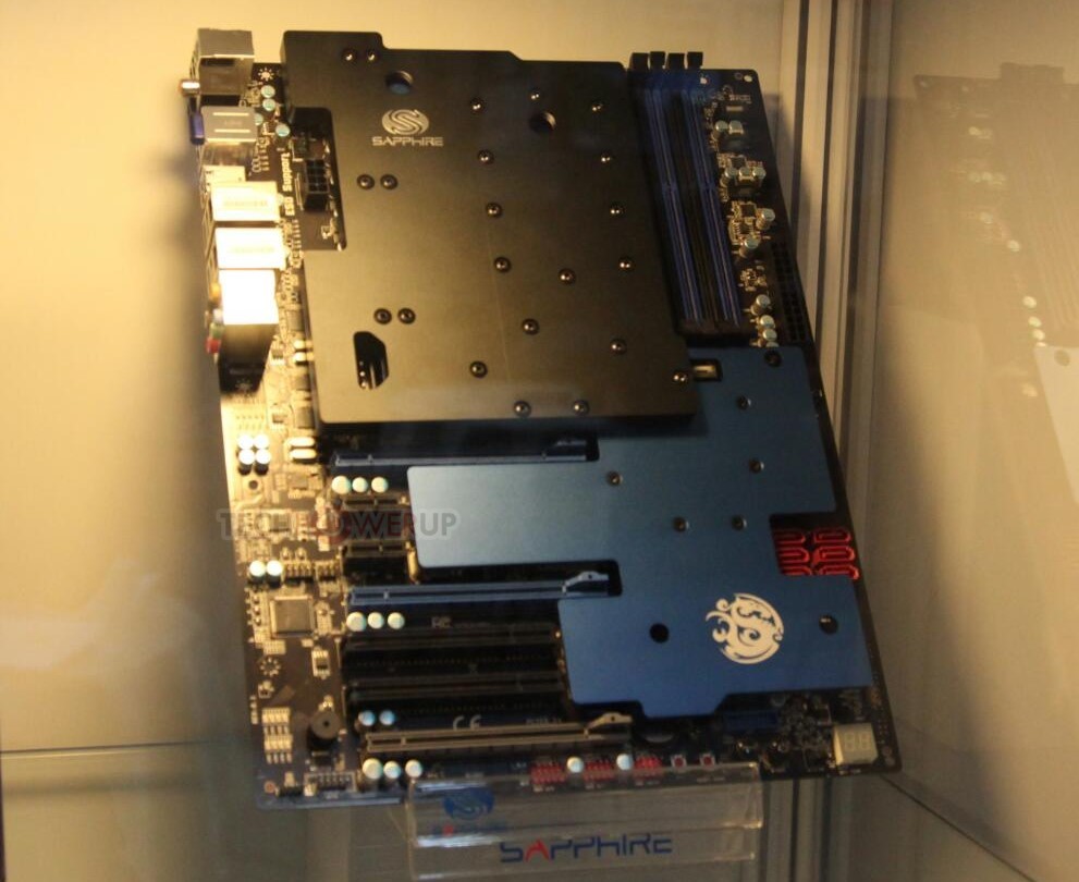 Sapphire Atomic 990FX